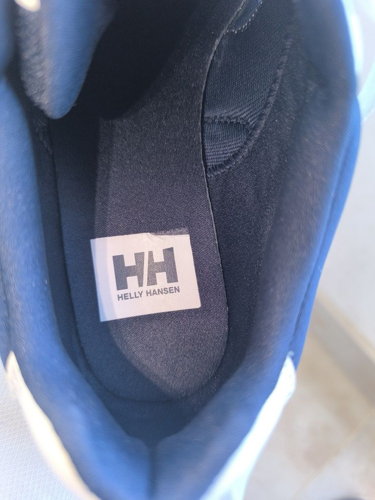 Маратонки Helly Hansen