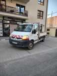 Vând Renault Master 2.5 basculabil