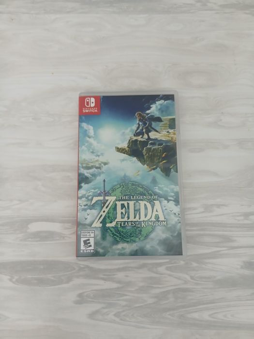 Продам Zelda Tears Of The Kingdom на Nintendo Switch