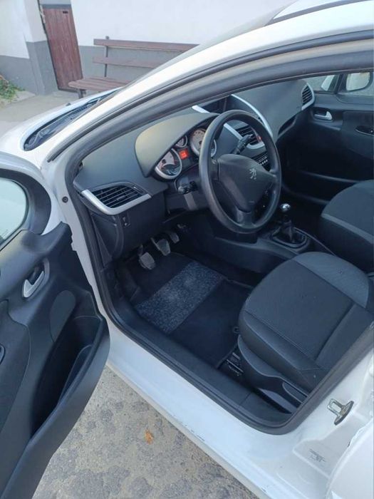Peugeot 207 1.4 VTi / Пежо 207