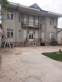 №  1156  2х этажный дом по ул. Ахунбабаева