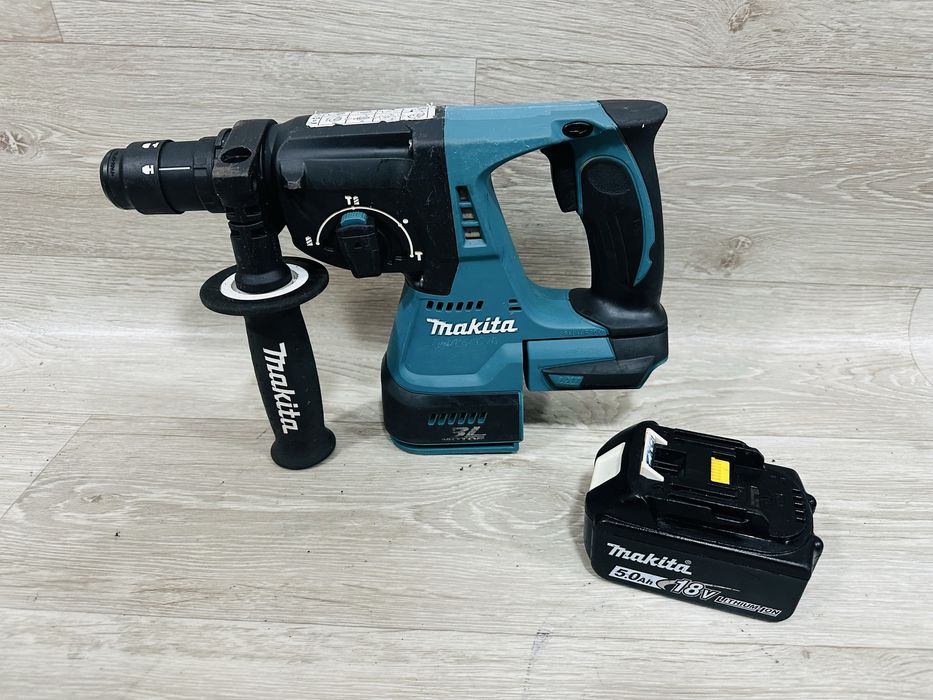 Rotopercut Makita DHR 243