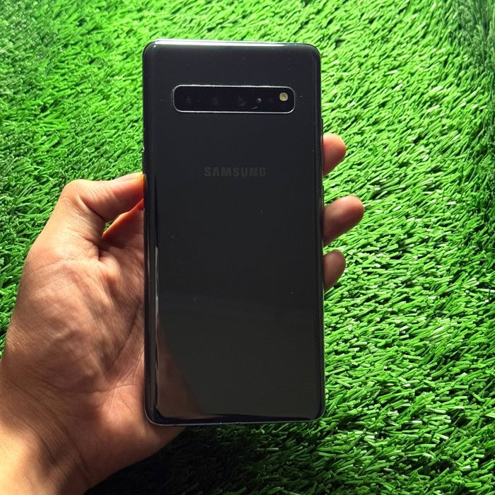 Samsung S10 5g sotiladi dastavka bor