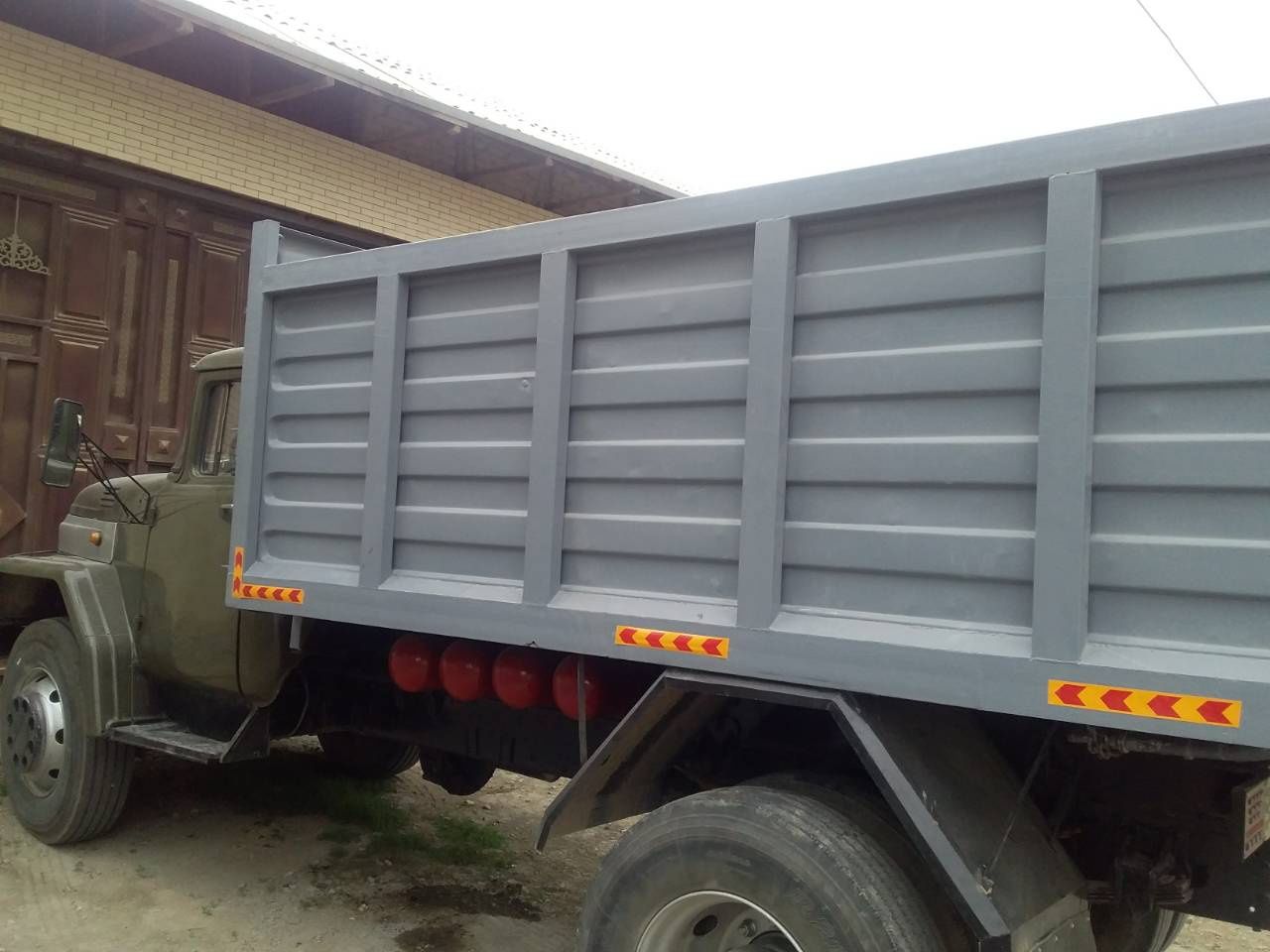 Zil 131 ajoyib holatda
