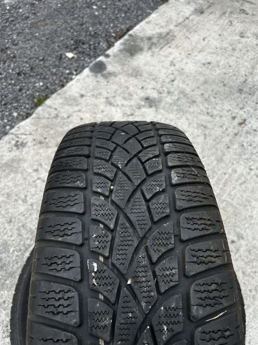 2бр Зимни гуми Dunlop 235/55R18
