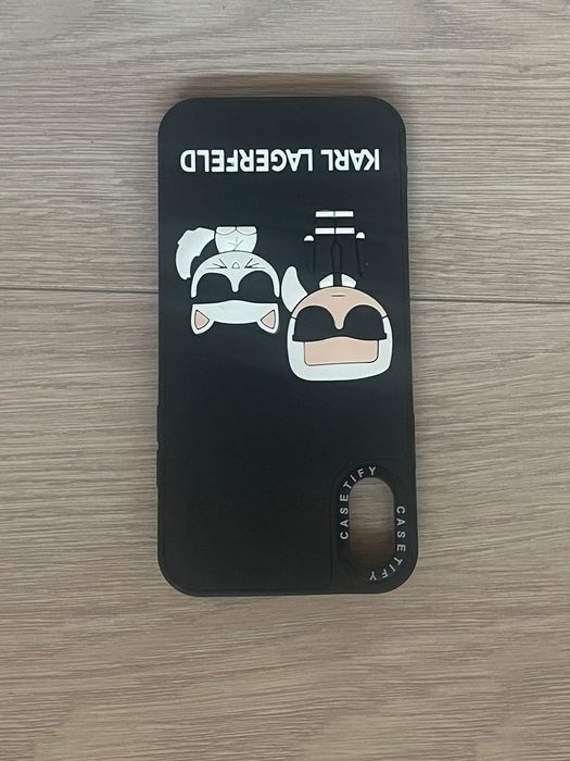 Karl Lagerfeld- калъф за телефон