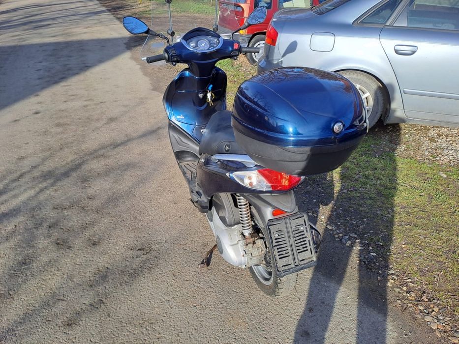 Piaggio fly 2013