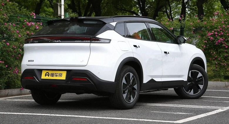 Dongfeng Aeolus L7 518 km elektro