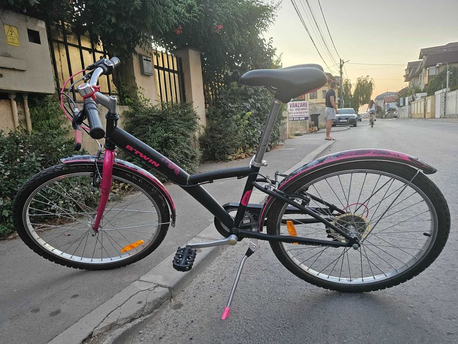 Bicicleta copii cu roti de 20 inch