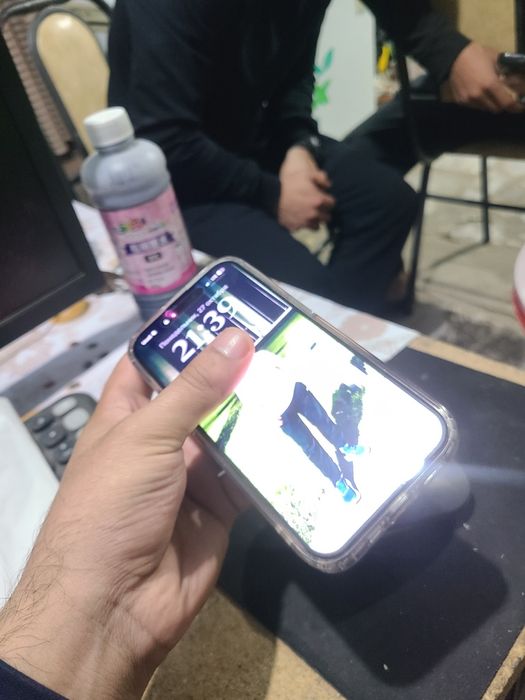 Iphone 15 pro 92 yomkis