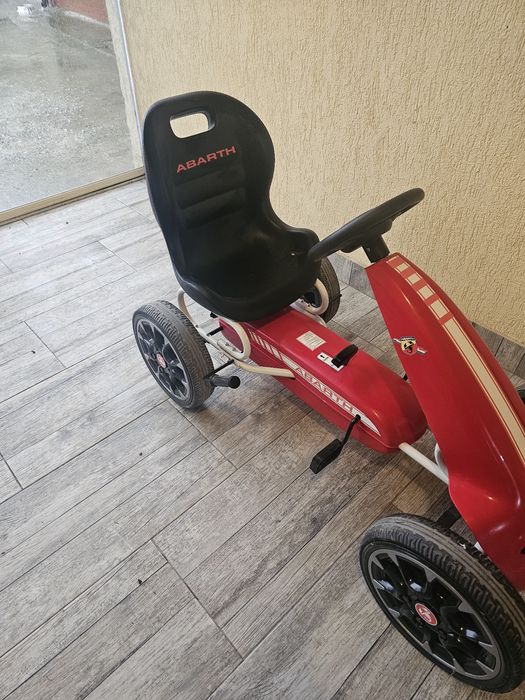 Kart cu pedale pana la 30kg