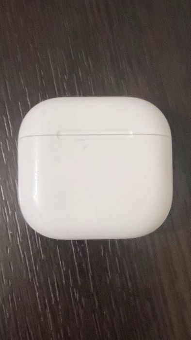 Vànd case/casetă/carcasă de incarcare - AirPods 4 - ANC
