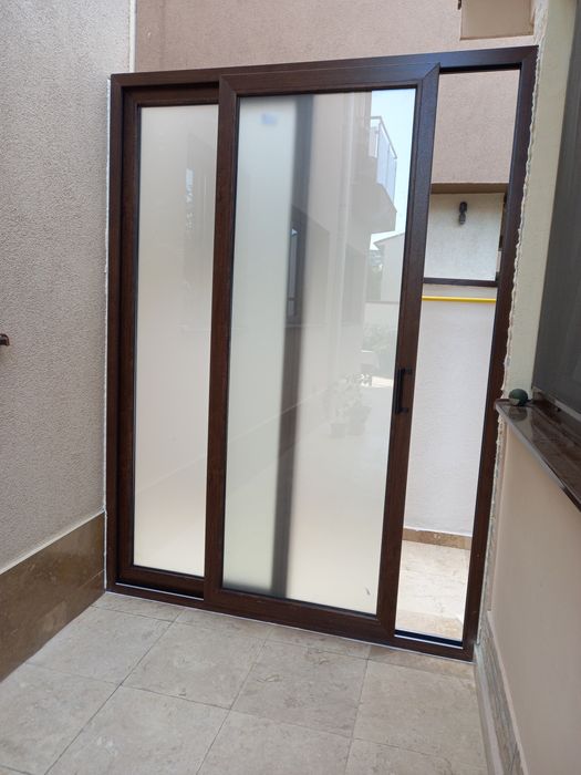 Cabine dus,paravane din sticlă securizată