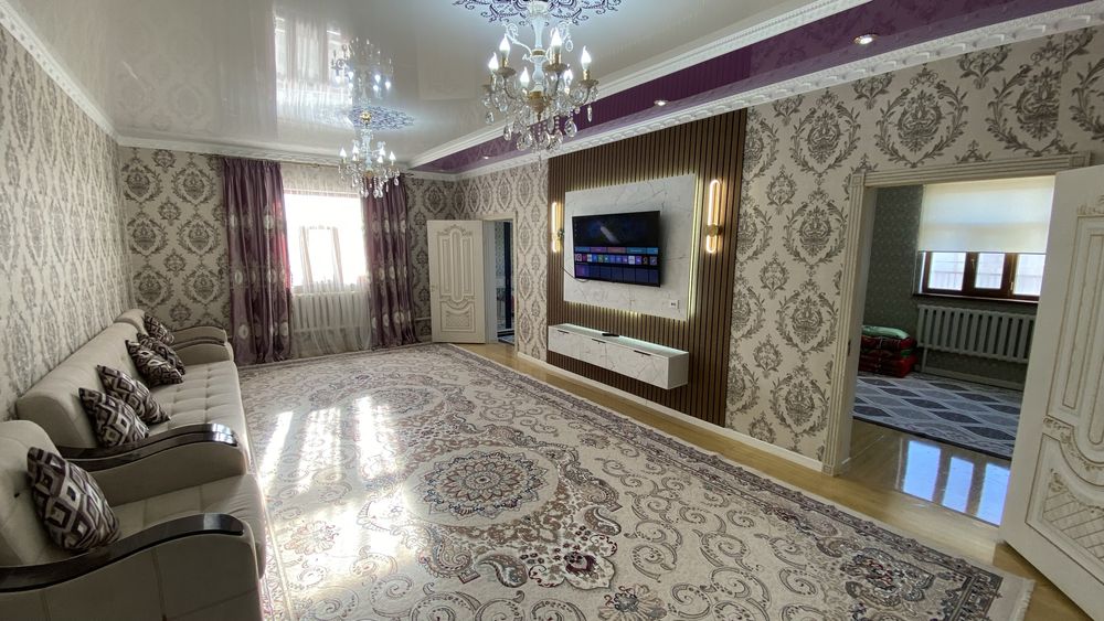 Продается плановый дом в районе Аль-Фараби, по адресу Талаптан 45