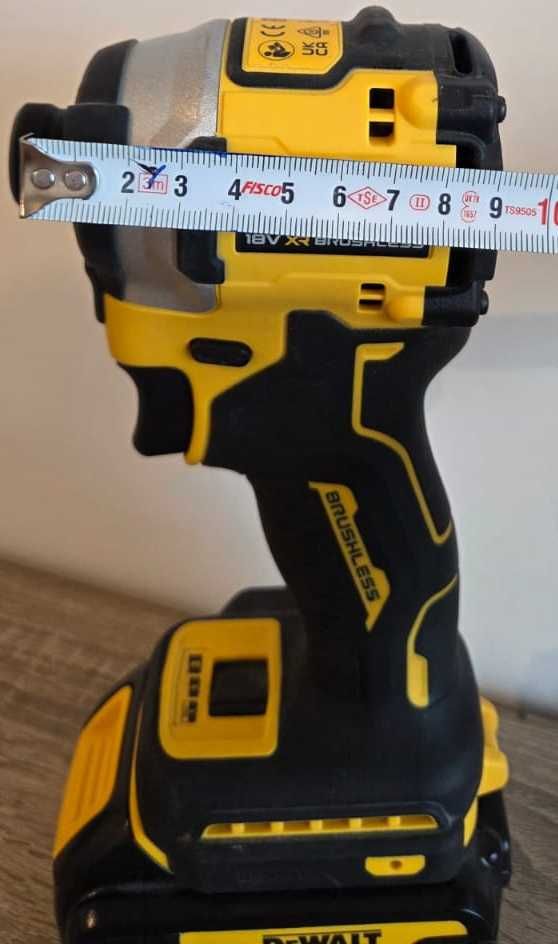 Винтоверт DeWALT DCF850NT/18V , Безчетков с Куфар, Батерия,Зарядно