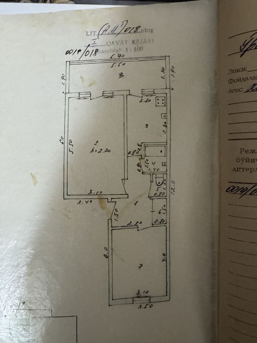 Uy sotiladi 2 xona Zangiota tumanida