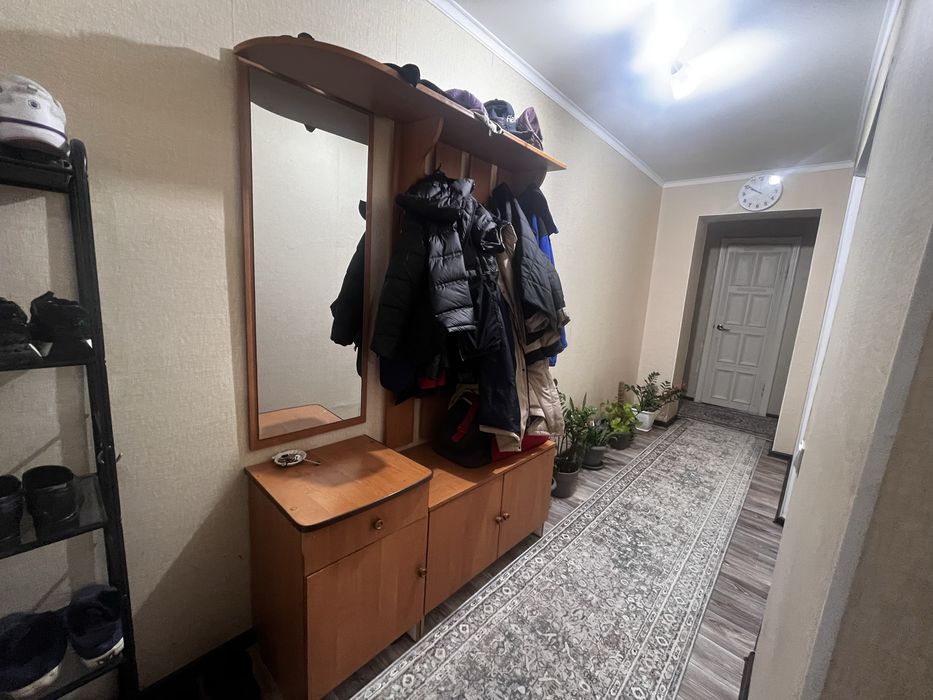 Продаю Прихожую дешево