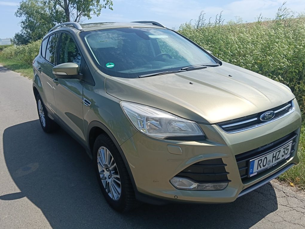 Vând Ford KUGA 2014/1.6 Benzina