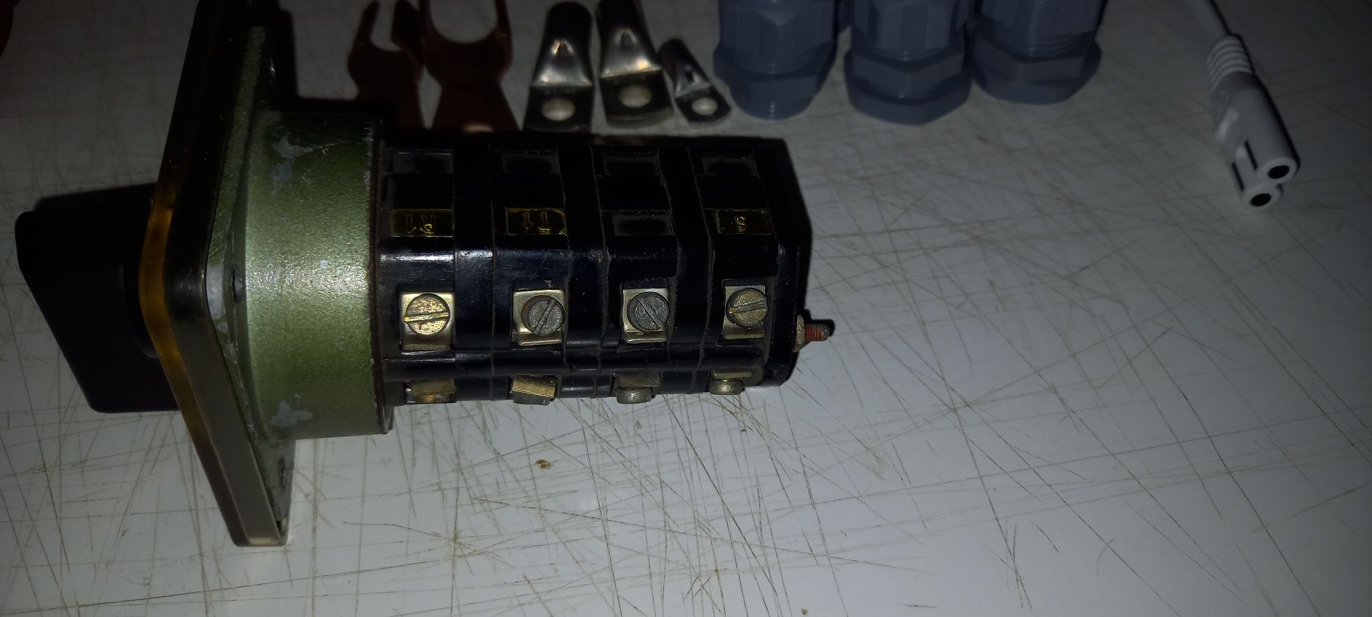 Lot cu electrice