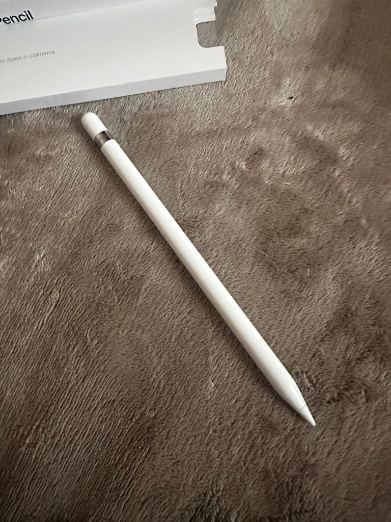 Vand Apple Pencil generația 1
