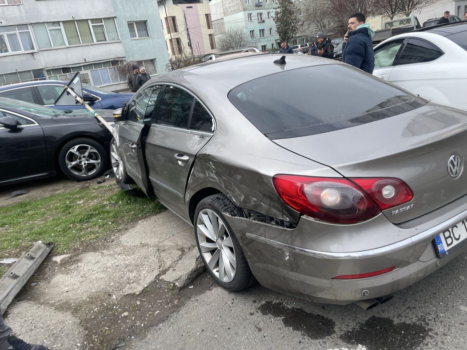 Dezmembres Volkswagen Passat CC