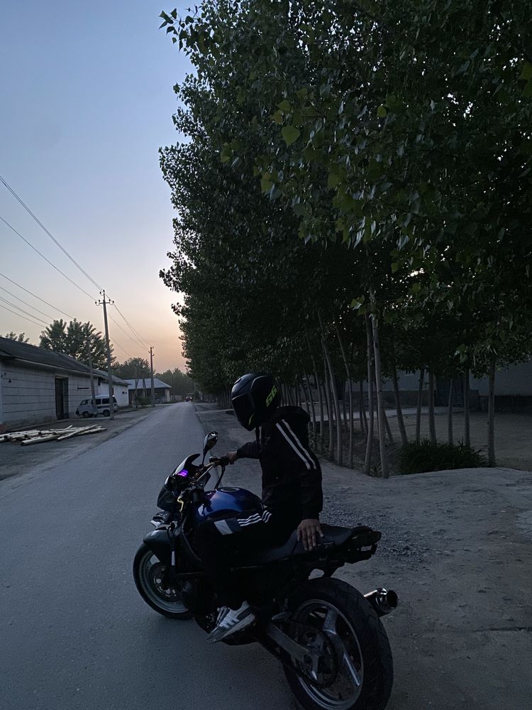 Suzuki motosikl sport bike