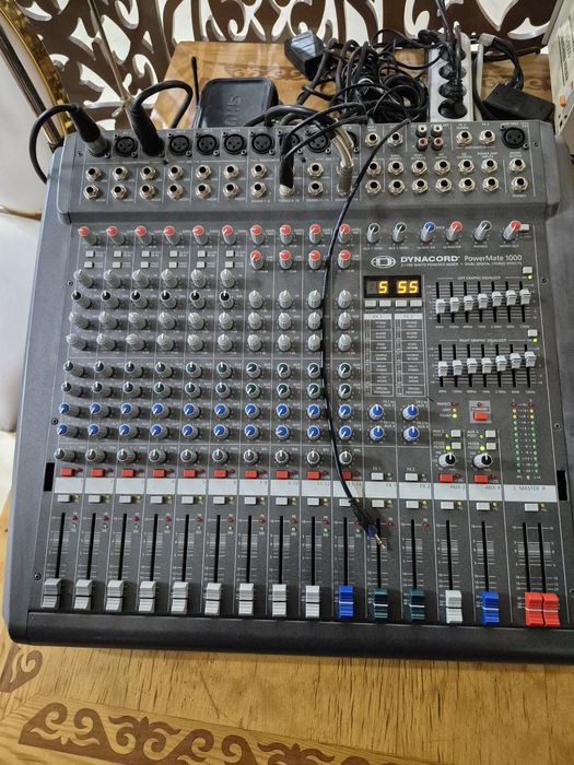 Продается Активный микшерный пульт Динакорд