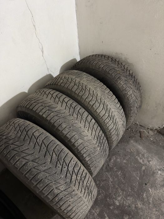 Продам зимние шины