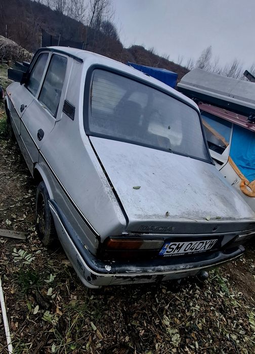 Vând dacia 1310 zâmbetul lui Iliescu