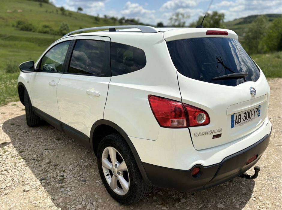 Nissan Qashqai+2 2.0 dci 4 × 4