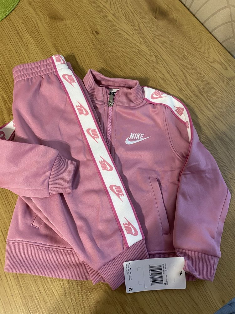 Nike детски екип за момиче