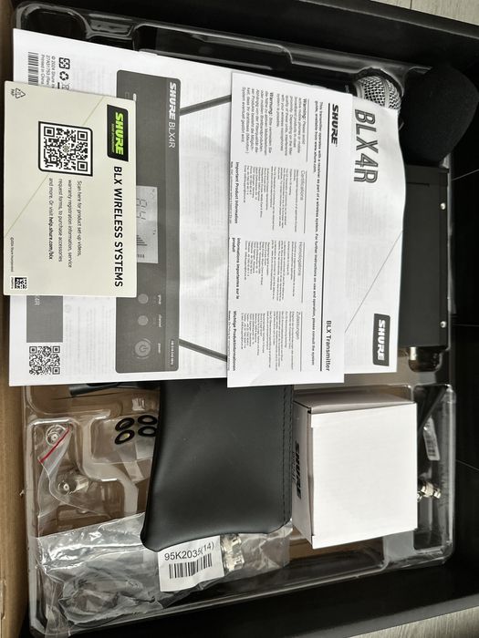 Microfon nou de vânzare - Doar desigilat