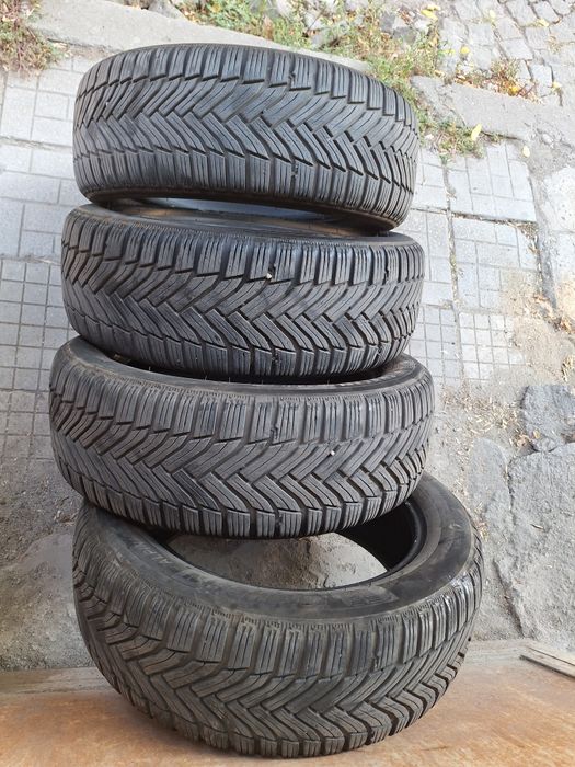 Продавам зимни употребявани гуми Michelin Alpin  205/55/17, 4 броя