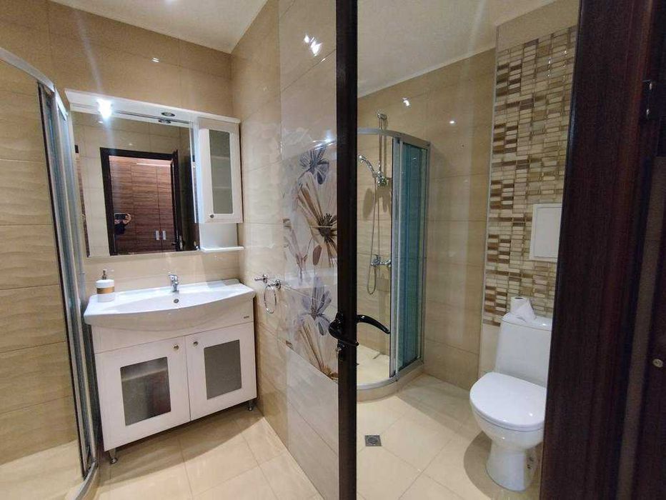 Дава се под наем Двустаен апартамент в София, Дианабад - 70 кв.м за 663 € - Снимка #9