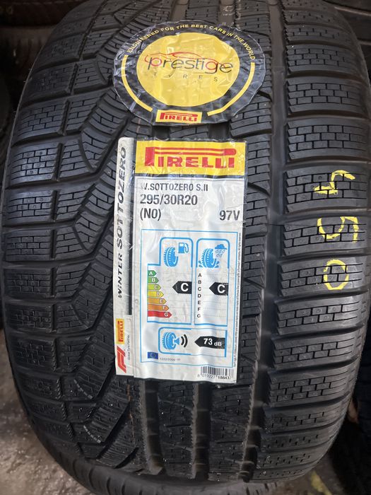 295 30 20 Pirelli Winter Sottozero S II / Vulcanizare Non Stop