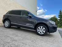 Vw Touareg ,distronic,line asist,side asist,euro 5 !!!