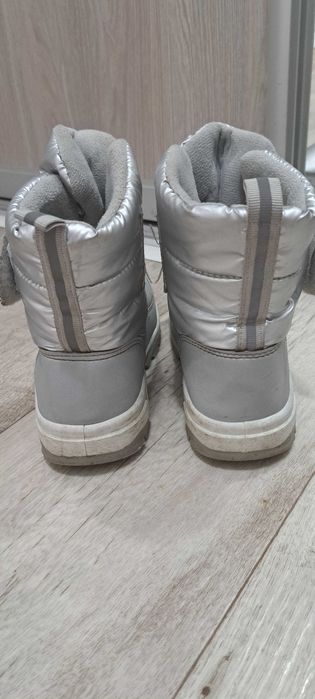 Продам сапоги зимние на девочку