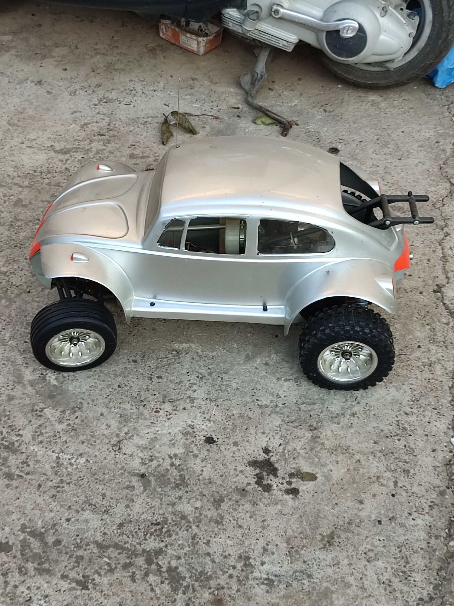 Automodel baja YANKEE  rc benzina nu nitro cu motor kawasaki vintage