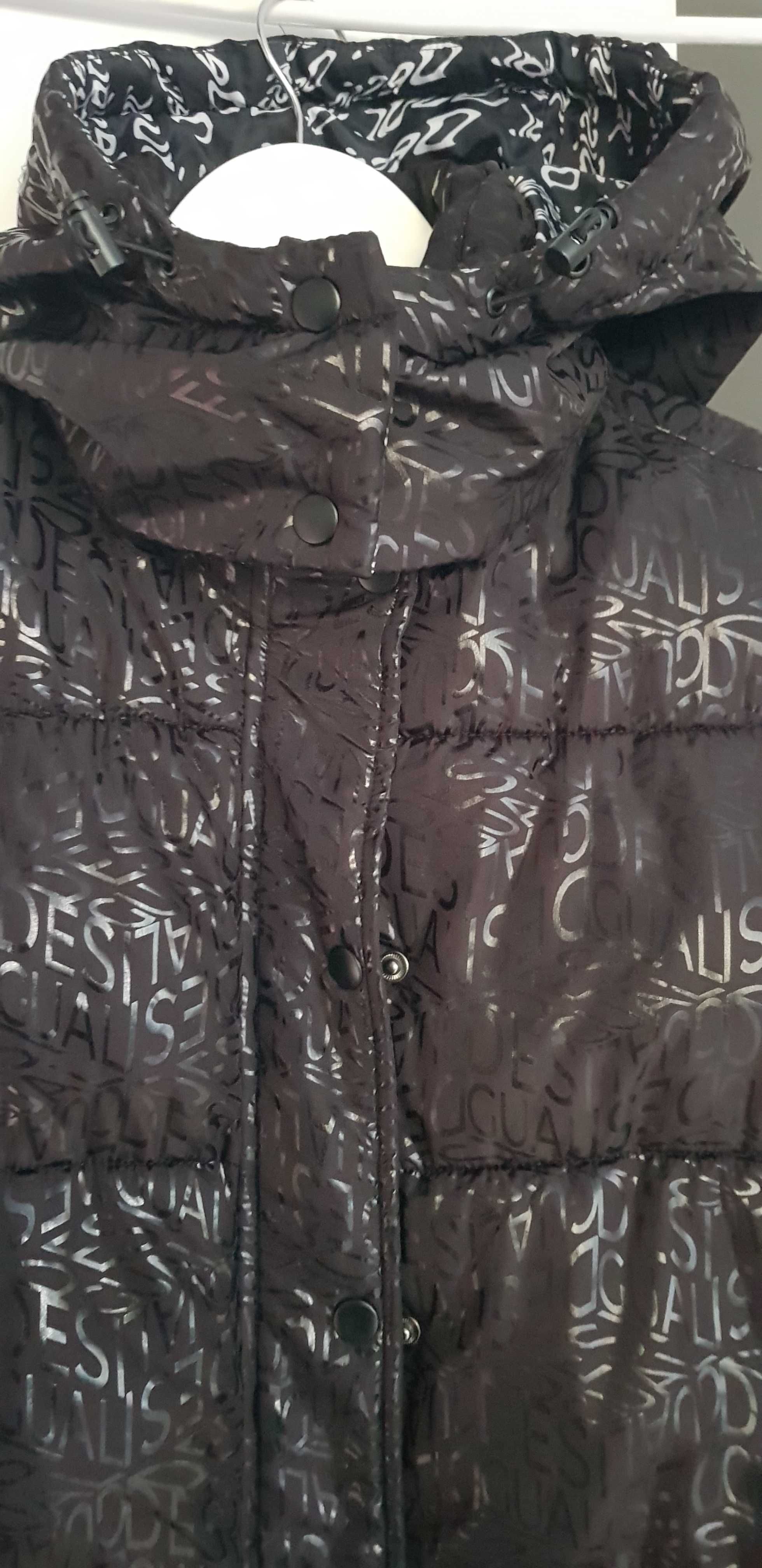 Продавам грейка на марката Desigual, размер XL