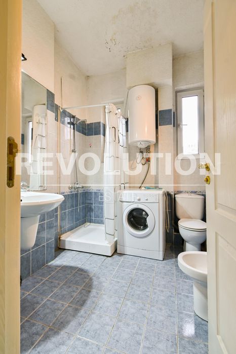 Дава се под наем Двустаен апартамент в София, Център - 80 кв.м за 600 € - Снимка #10