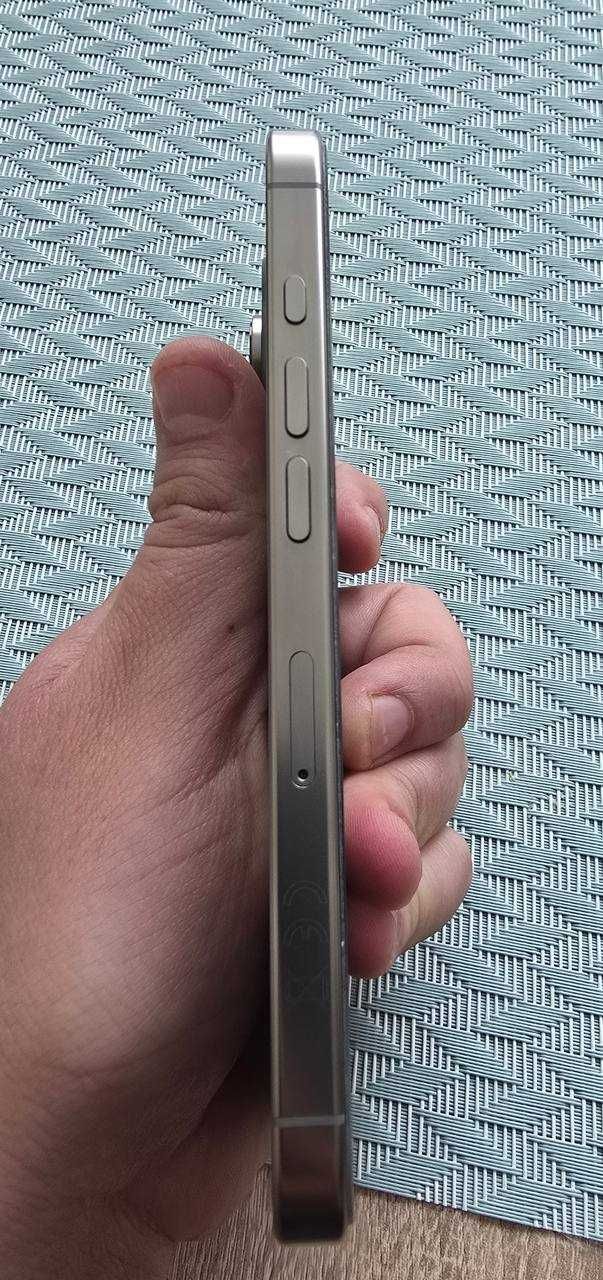 iPhone 16 Pro 256GB с гаранция