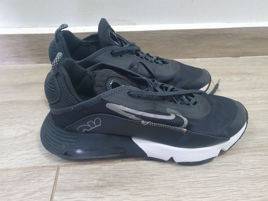 Маратонки Nike Air Max 2090