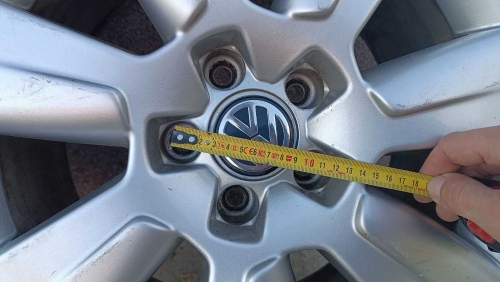 Джанти 17” VW с гуми Lassa 225/45R17 – комплект 4 броя