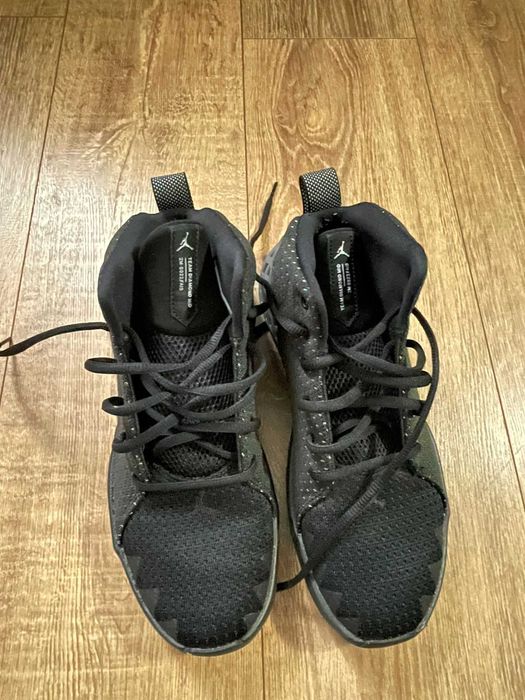 Pantofi de baschet Nike Jordan "Jumpman Diamond Mid" pentru bărbați