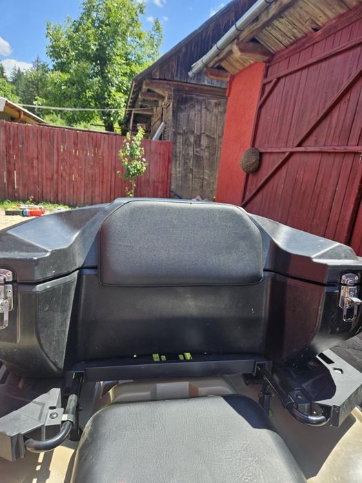 Vând ladă Atv stare foarte buna!
Stare foarte bună!Capacitate :81 litr