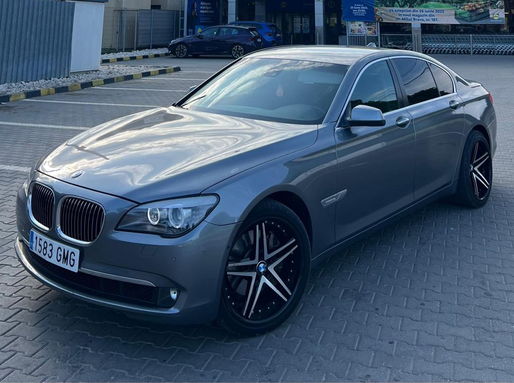 Bmw 730D 0️⃣7️⃣7️⃣1️⃣6️⃣5️⃣4️⃣2️⃣2️⃣9️⃣