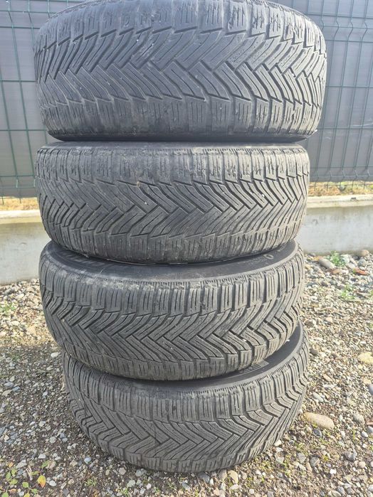 Set 4 roți bmw R16 205/55 cu cauciucuri de iarnă