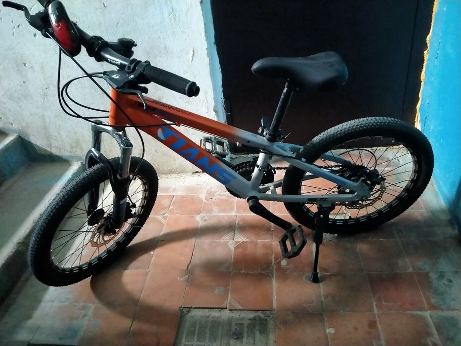 Спортивный велосипед