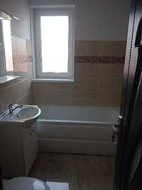 Vand apartament 2 camere - NOU RENOVAT