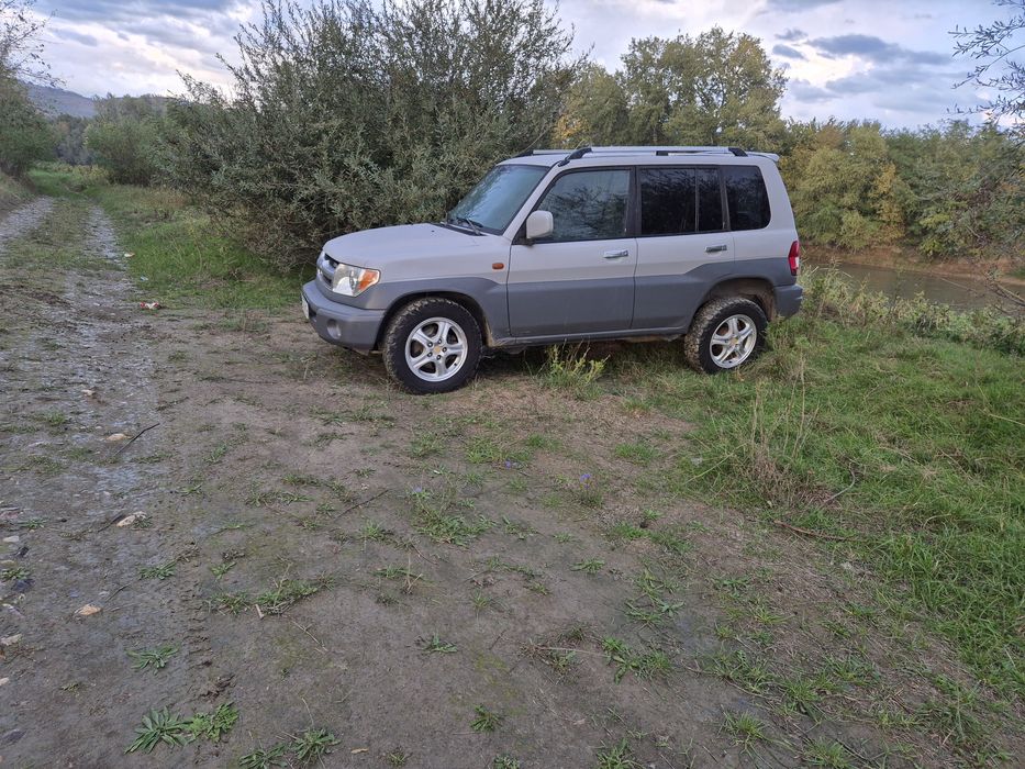 Mitsubishi Pajero Pinin